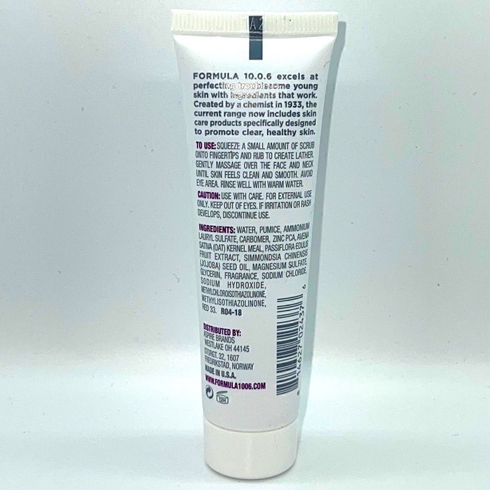 $6💥 FORMULA 10.0.6 One Smooth Operator Pore Clearing Face Scrub - Picture 3 of 4